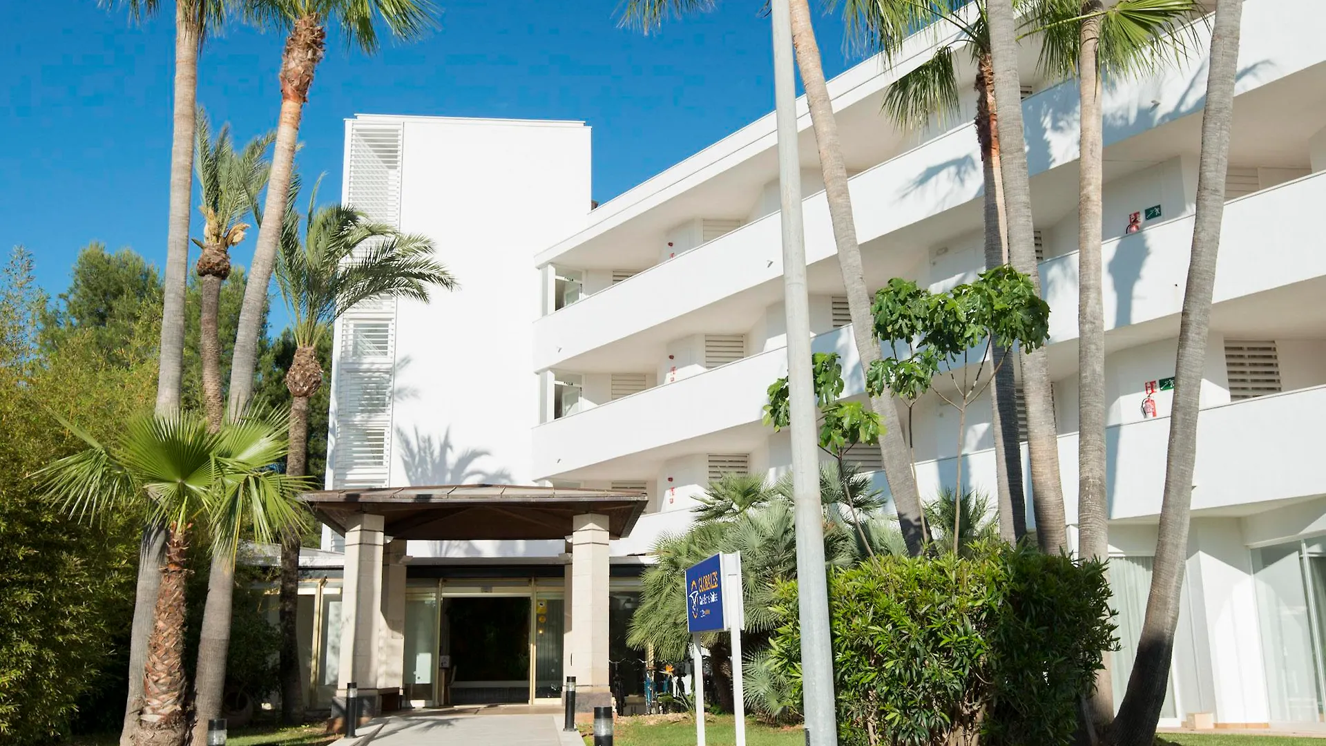 Globales Cala Bona Hotel